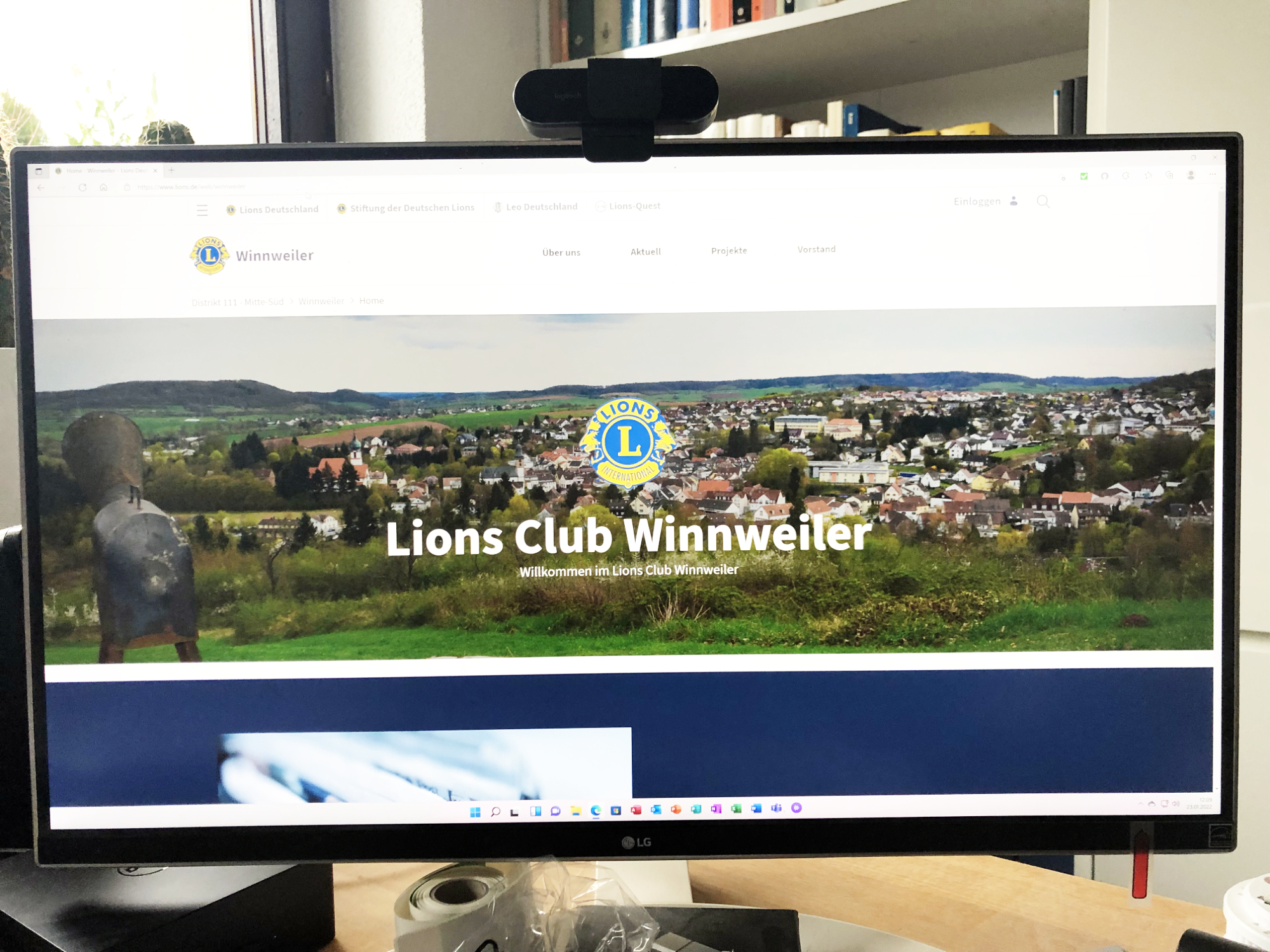 Computerbildschirm mit der neuen Homepage des LC Winnweiler